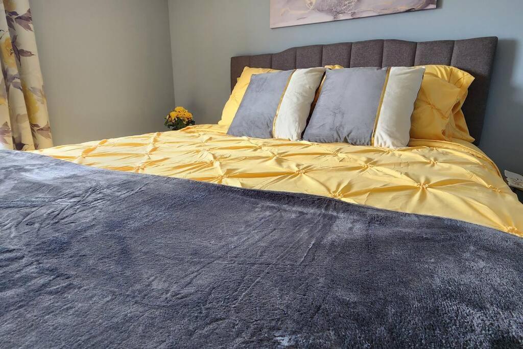 Family Ties Vacation Home - Rossy House Twillingate Εξωτερικό φωτογραφία
