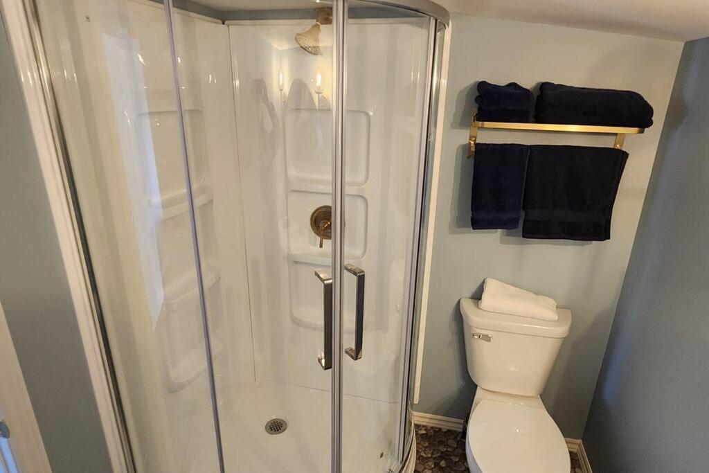 Family Ties Vacation Home - Rossy House Twillingate Εξωτερικό φωτογραφία
