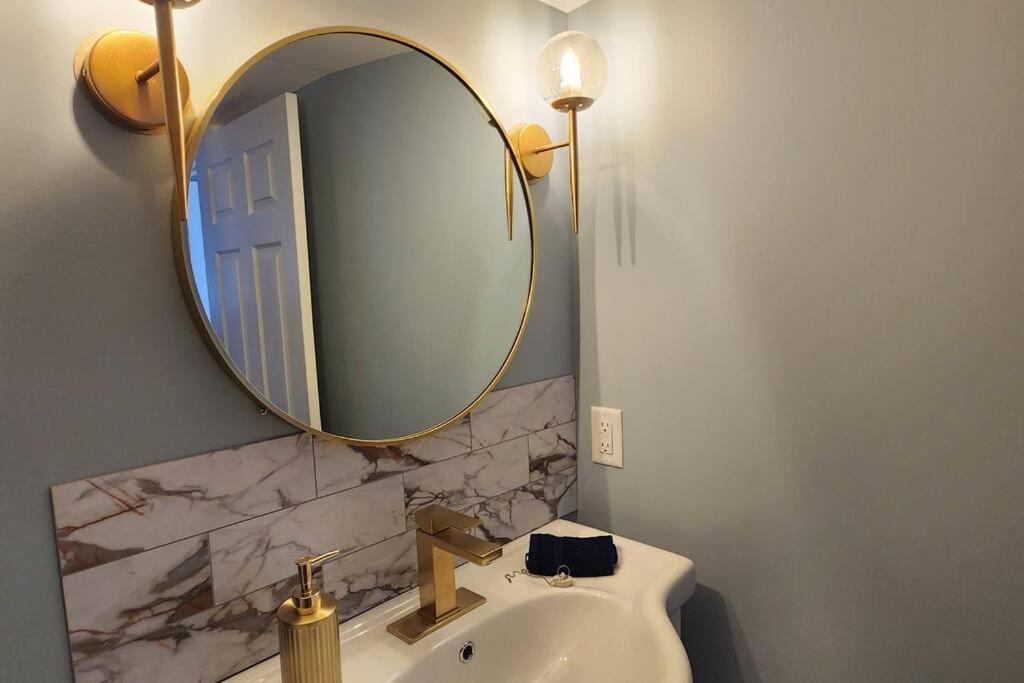 Family Ties Vacation Home - Rossy House Twillingate Εξωτερικό φωτογραφία